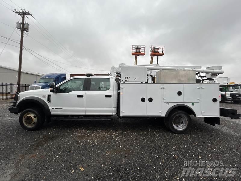 Ford F-550 Municipal / general purpose vehicles