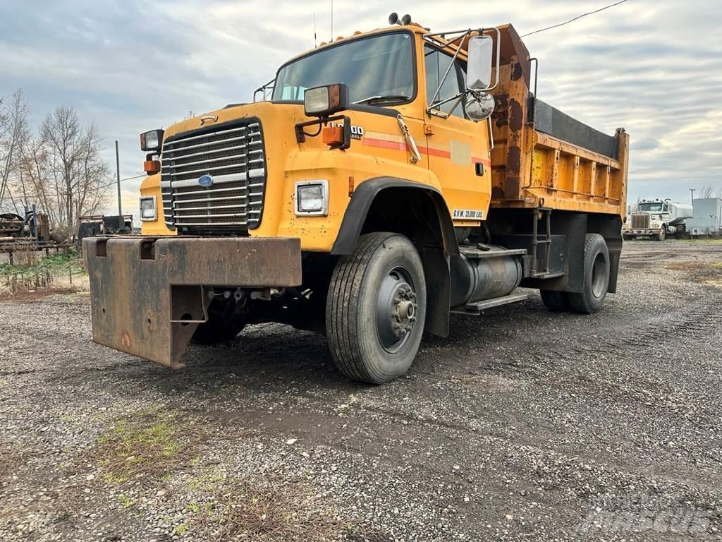 Ford L8000 Tipper trucks