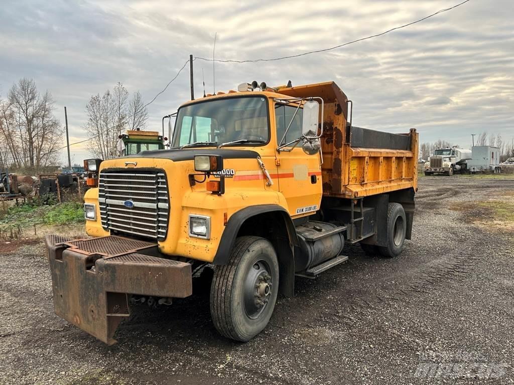 Ford L8000 Tipper trucks