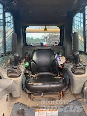 Gehl VT320 Skid steer loaders