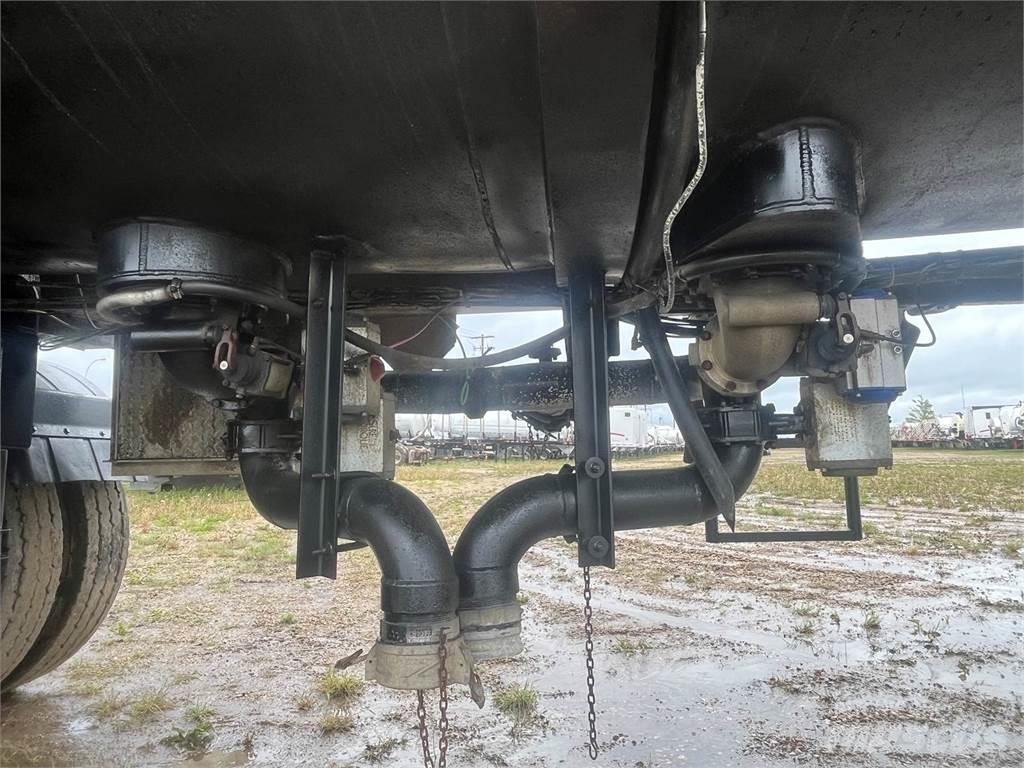 Heil  Tanker trailers
