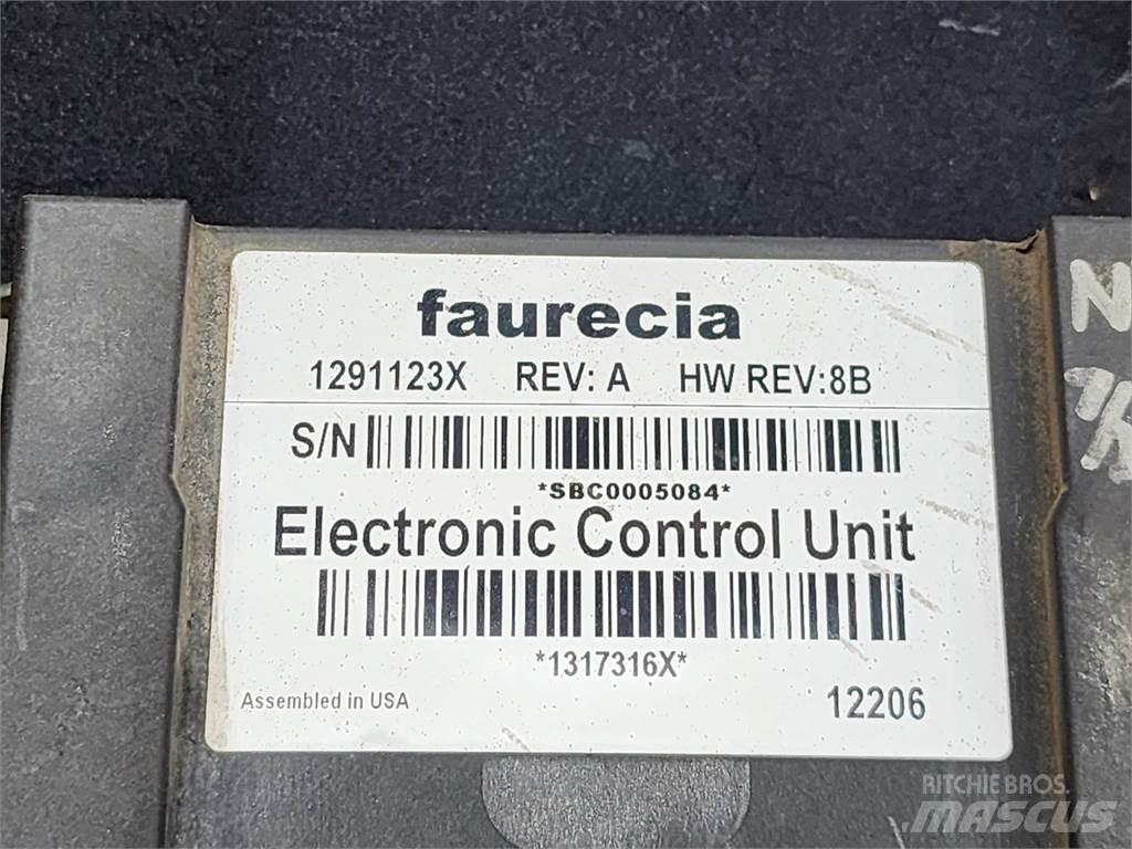 Hino 268 Electronics
