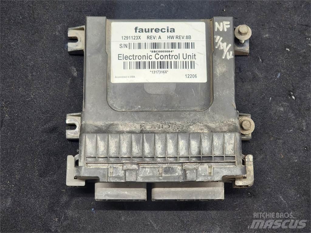 Hino 268 Electronics
