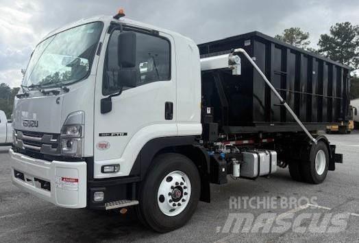 Isuzu FTR Hook lift trucks