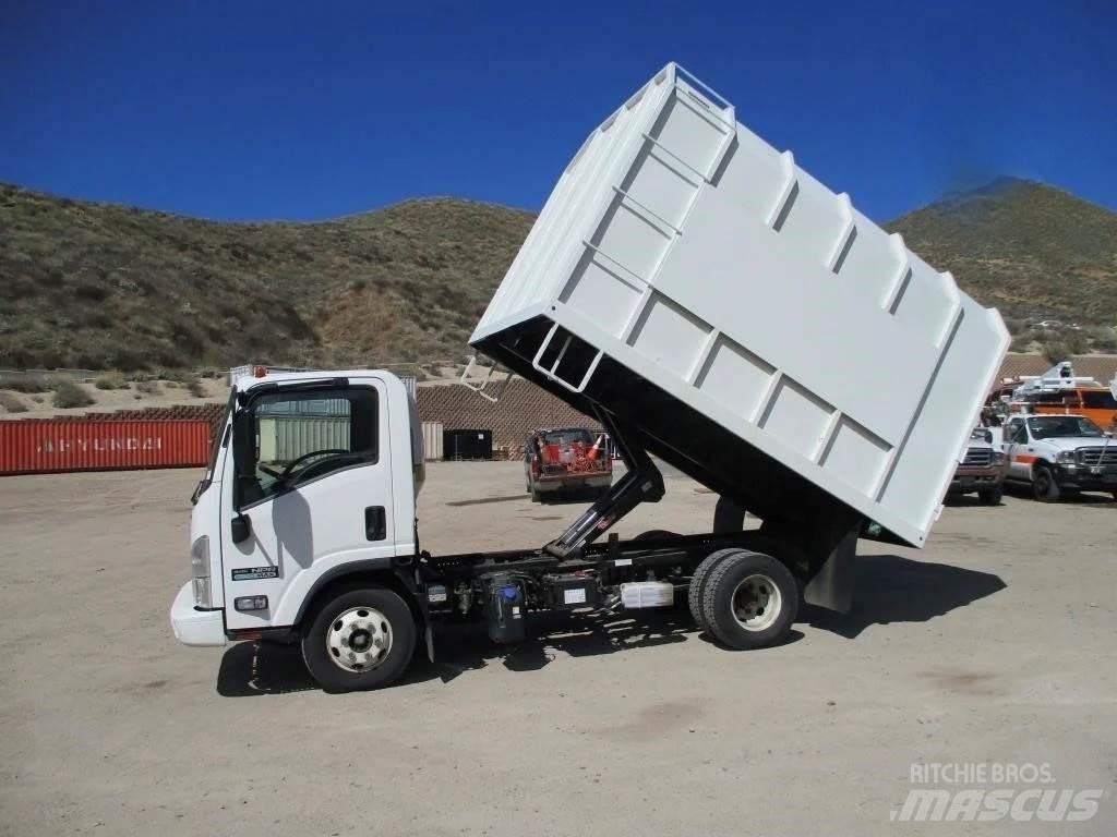 Isuzu NPR Wood chip trucks