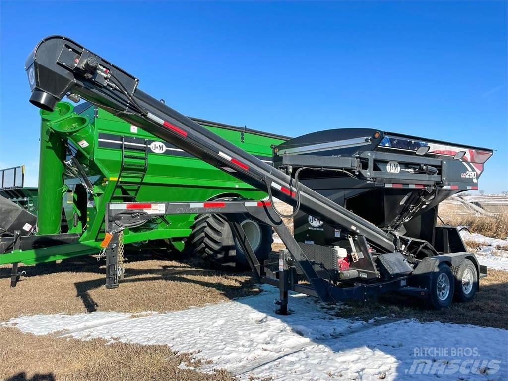 J&M LC290 Other sowing machines and accessories