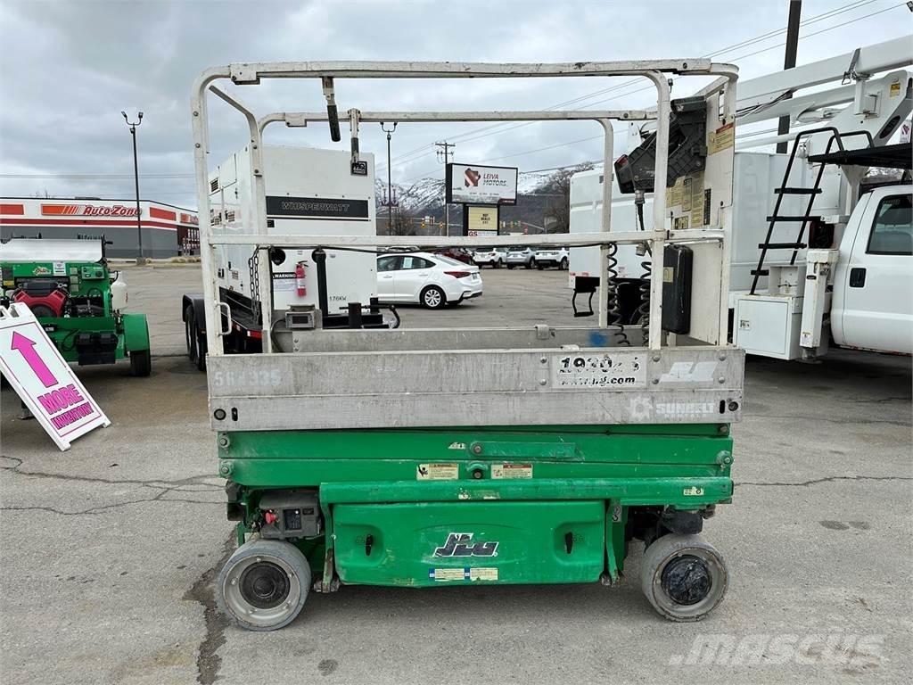 JLG 1930ES Scissor lifts