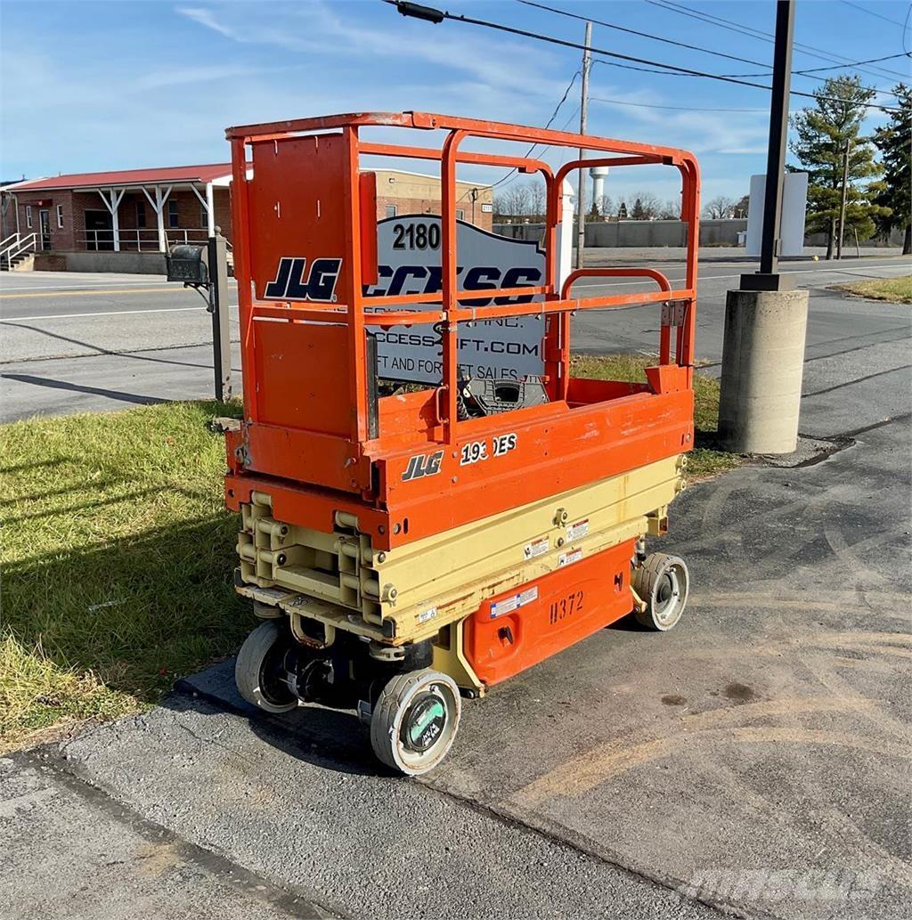 JLG 1930ES Scissor lifts