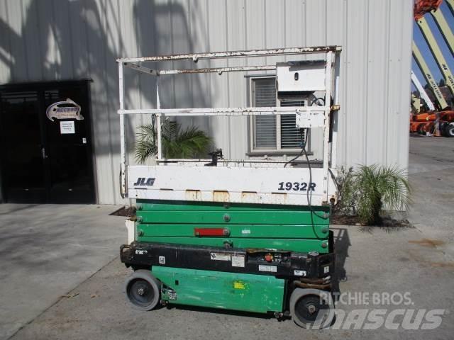 JLG 1932R Scissor lifts