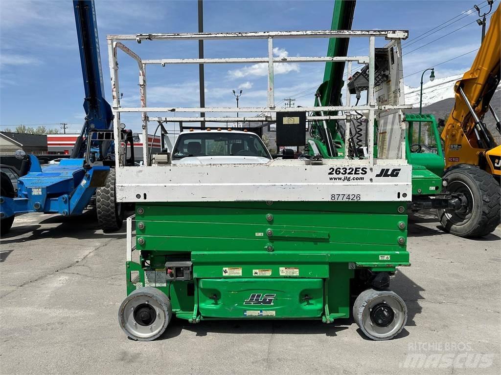 JLG 2632ES Scissor lifts