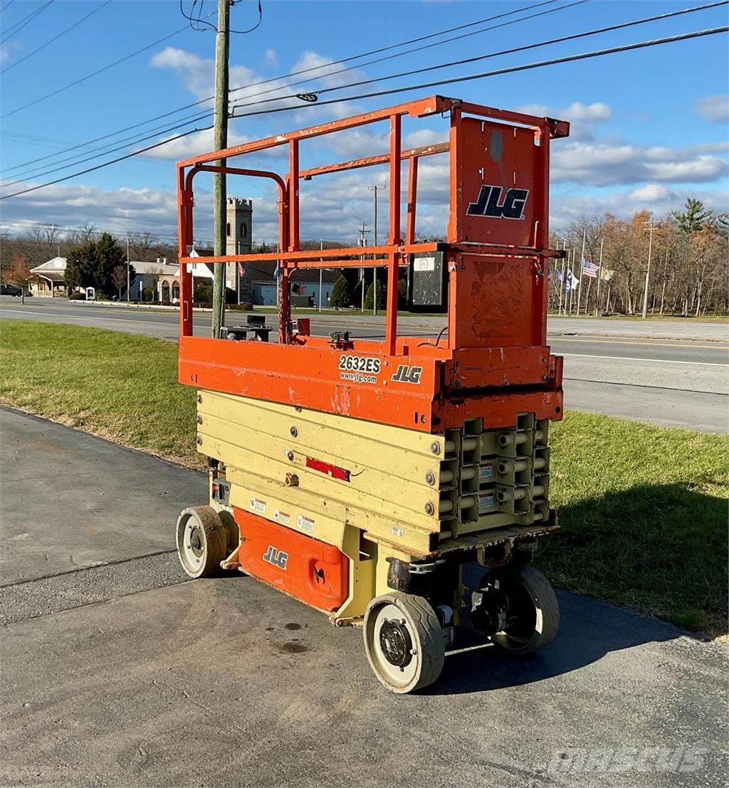 JLG 2632ES Scissor lifts