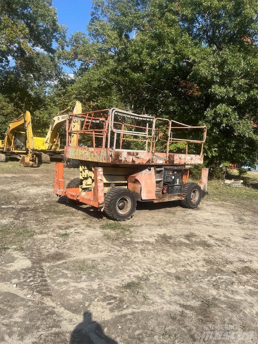 JLG 3394RT Scissor lifts