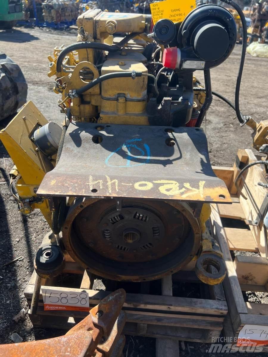 Komatsu  Engines