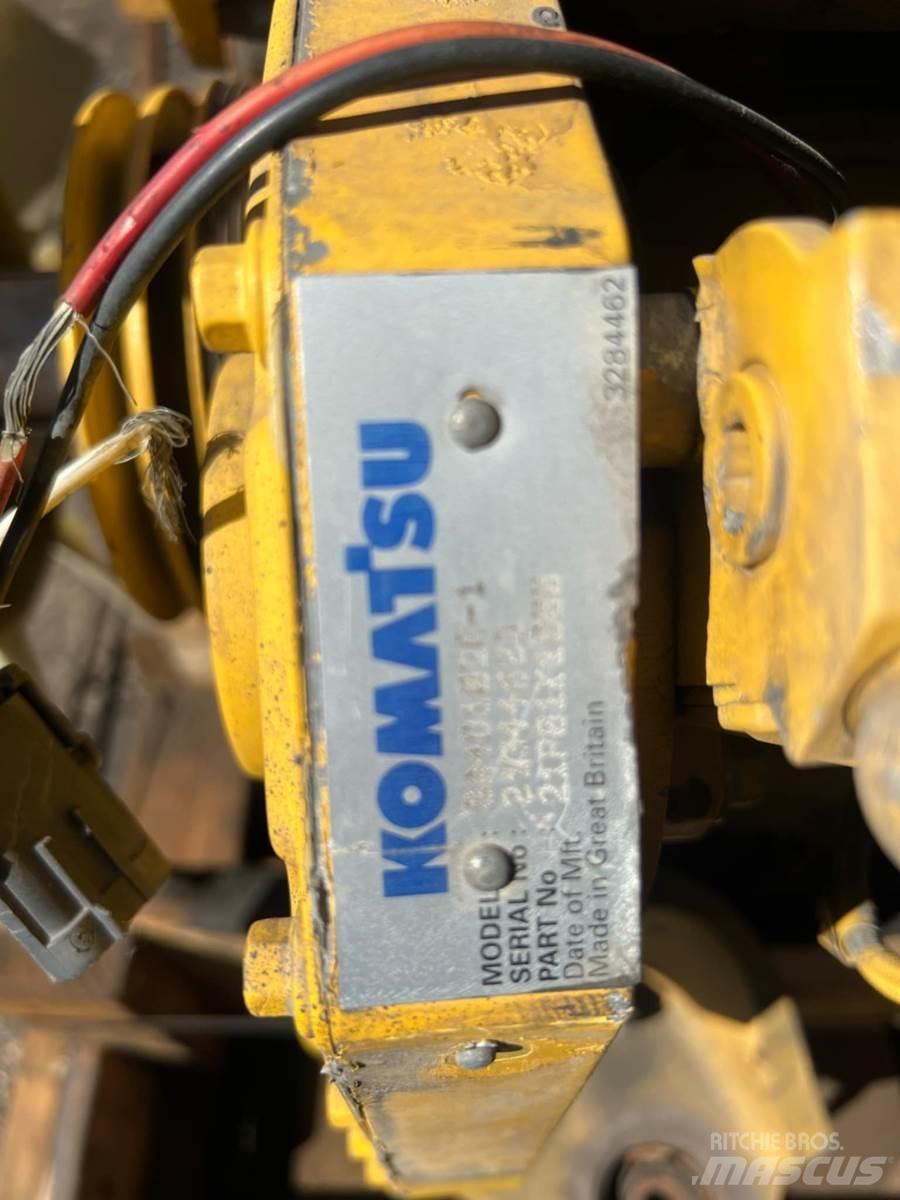 Komatsu  Engines