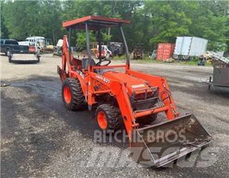 Kubota B21 Tractors