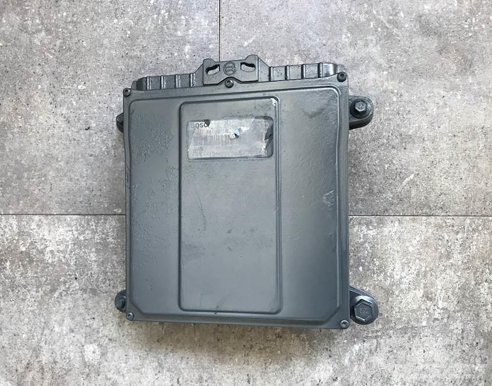 Mack E7 Electronics