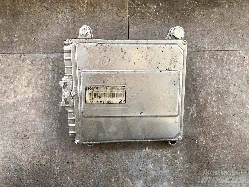 Mack E7 Electronics
