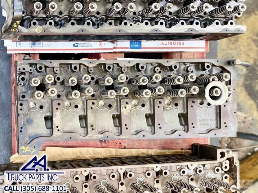 Mack MP7 Other components