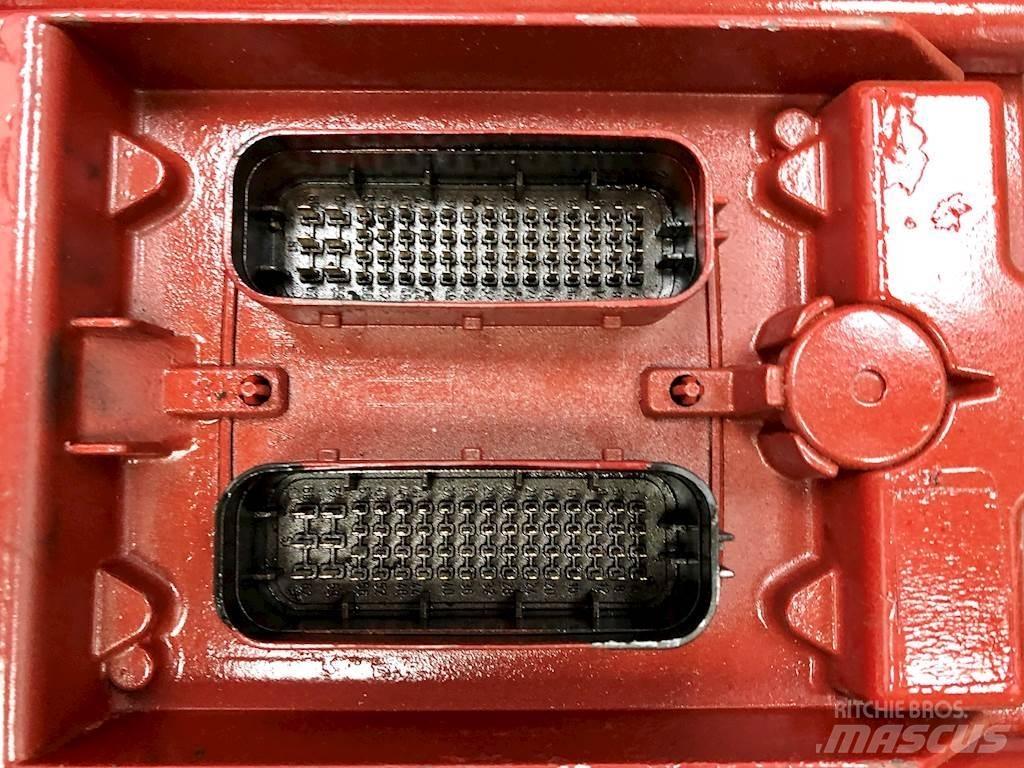 Mack MP7 Electronics