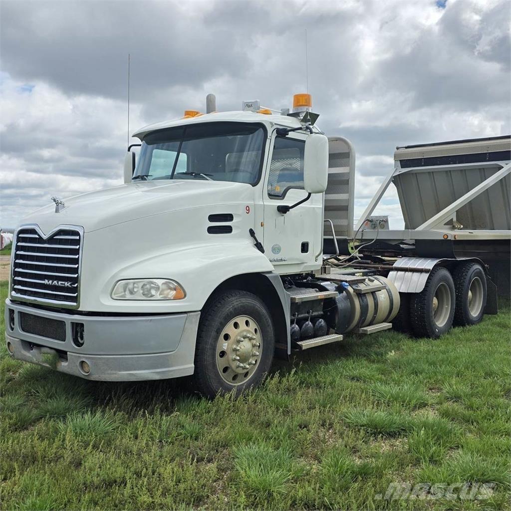 Mack Other Prime Movers