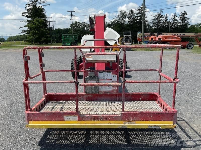 MEC 45J Telescopic boom lifts