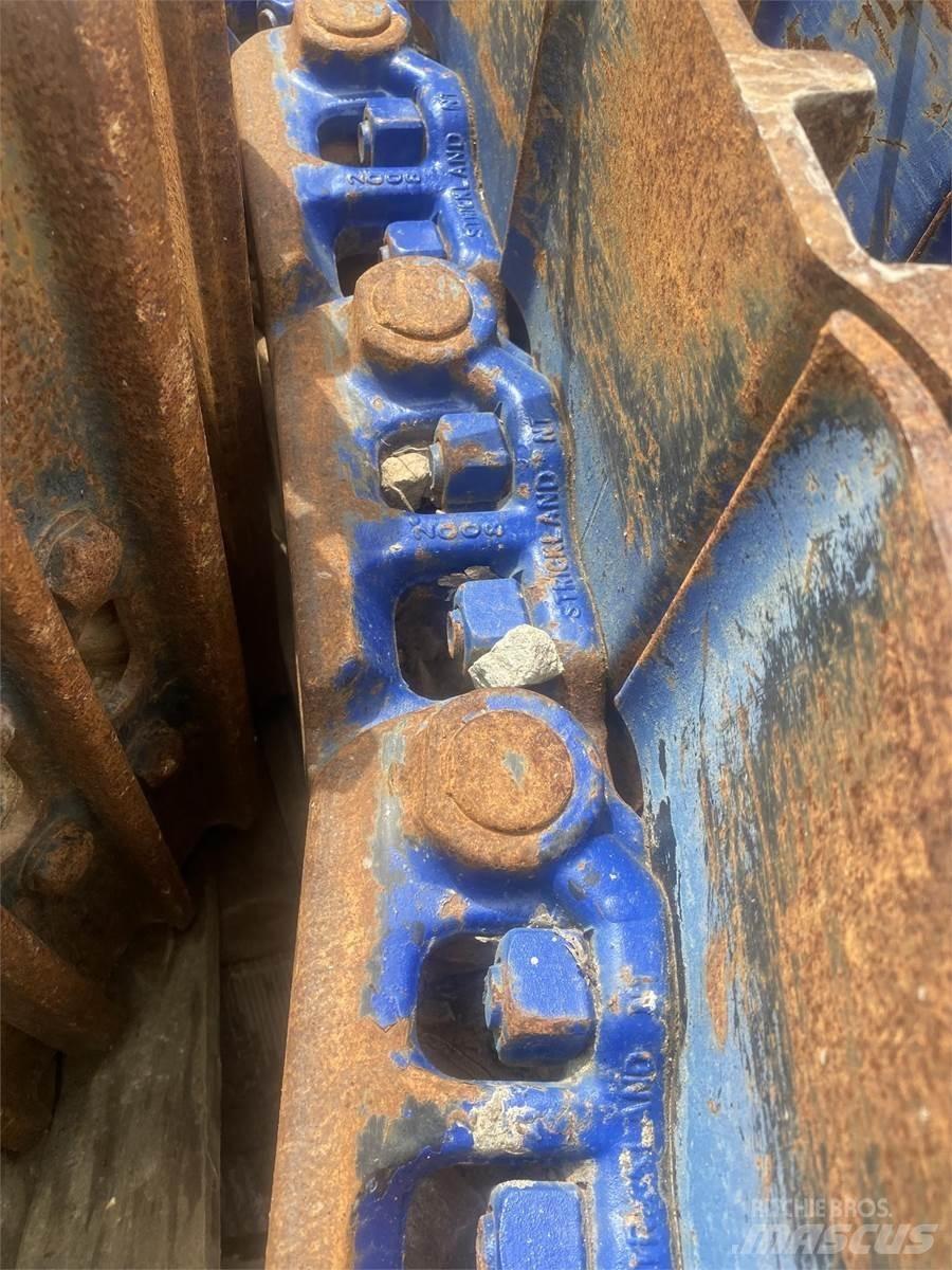 Strickland  Tracks, chains and undercarriage