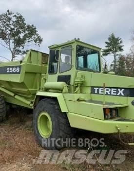 Terex 2566 Panel vans