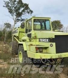 Terex 2566 Panel vans