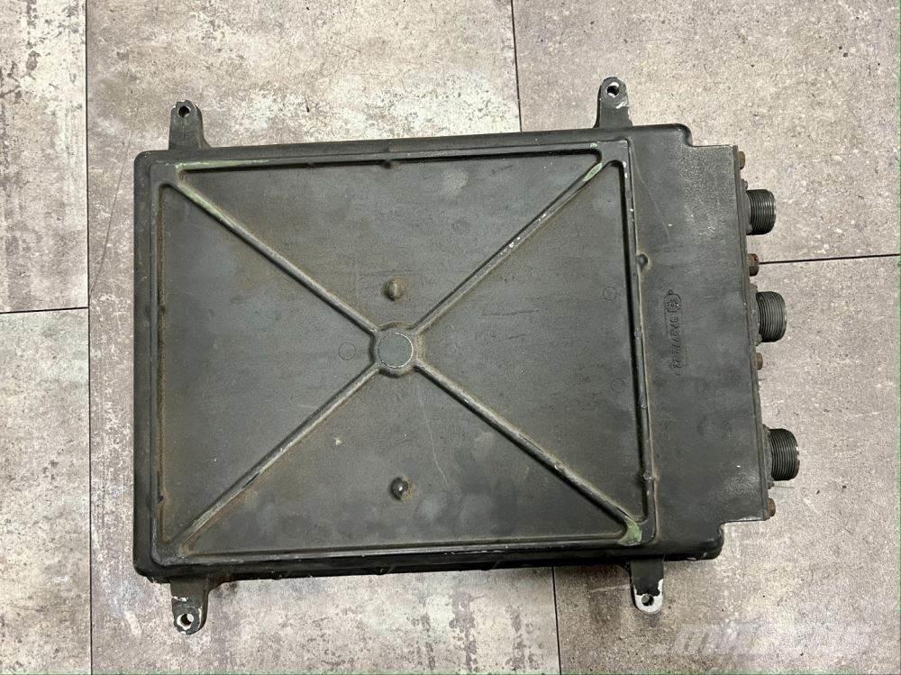  Unmarked Other components