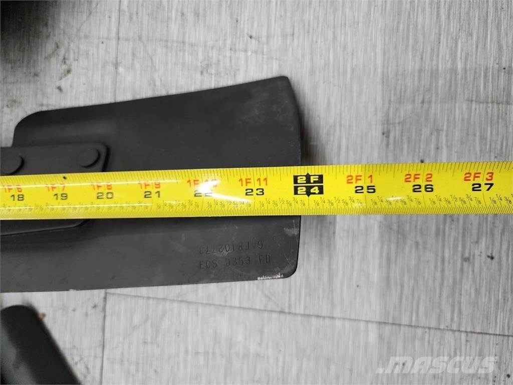  Unmarked Other components