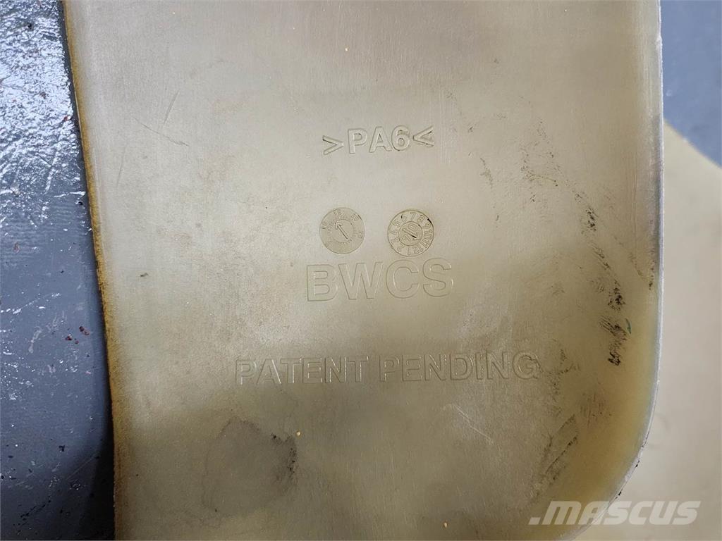  Unmarked Other components