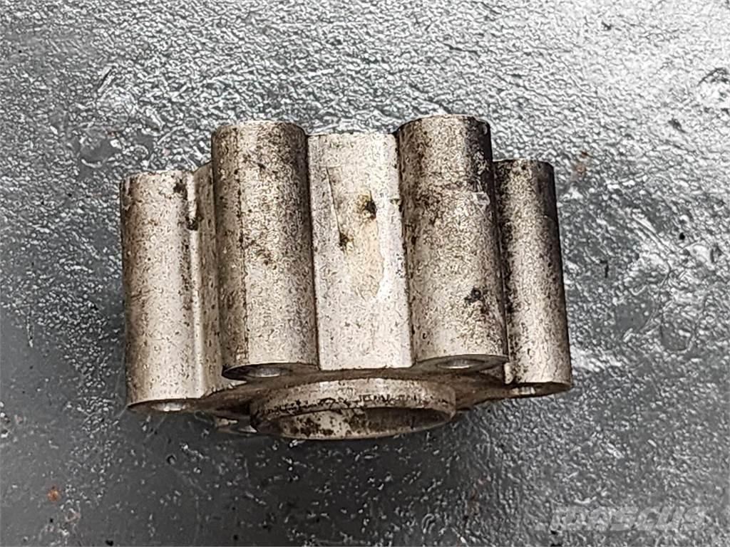  Unmarked Other components