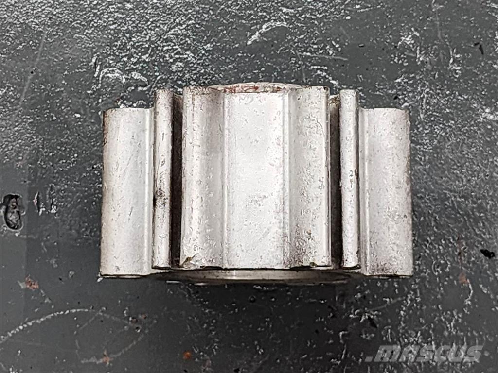  Unmarked Other components