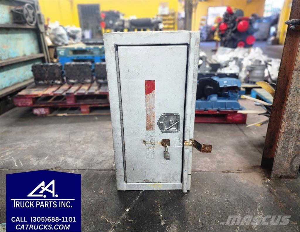  Unmarked Other components