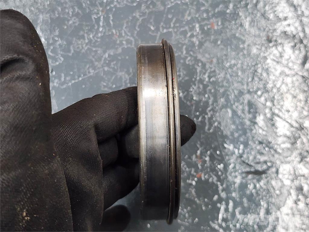  Unmarked Other components
