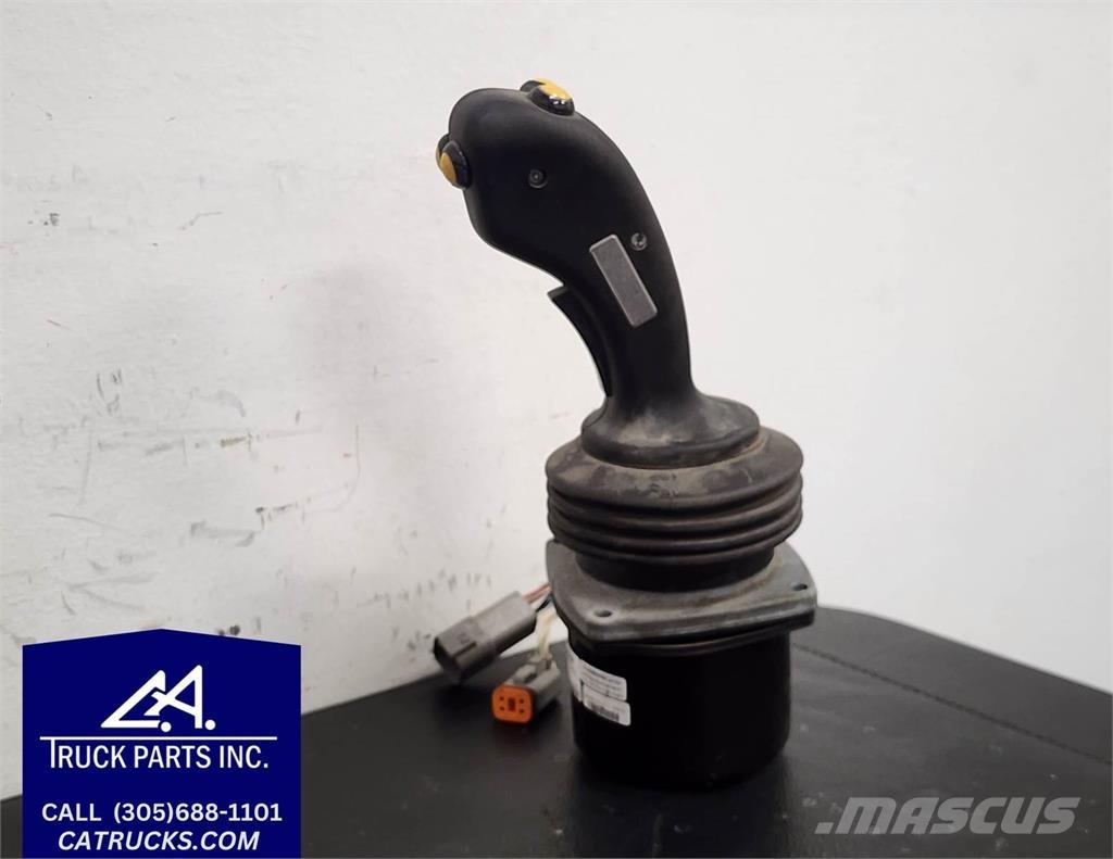  Unmarked Other components