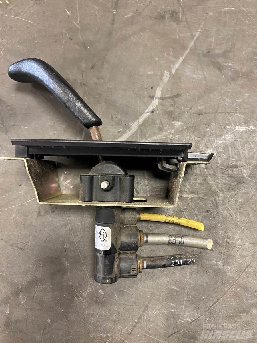 Volvo  Other components