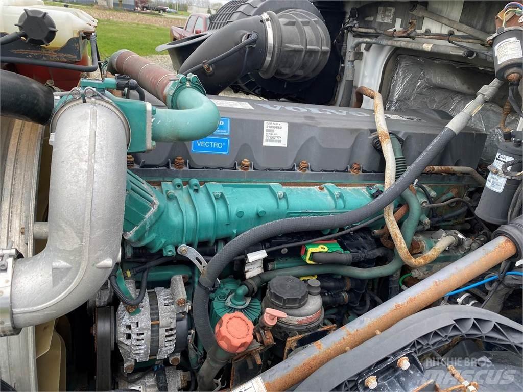 Volvo D13 Engines