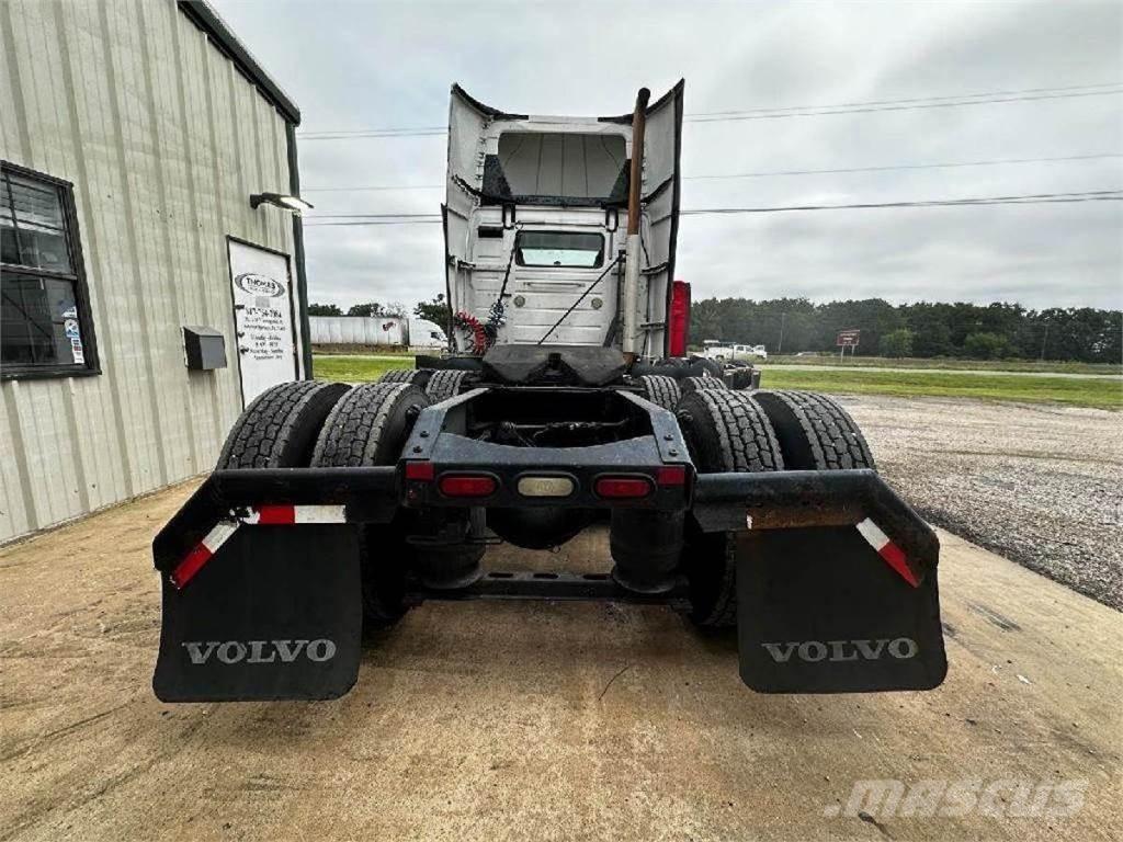 Volvo D13 Engines