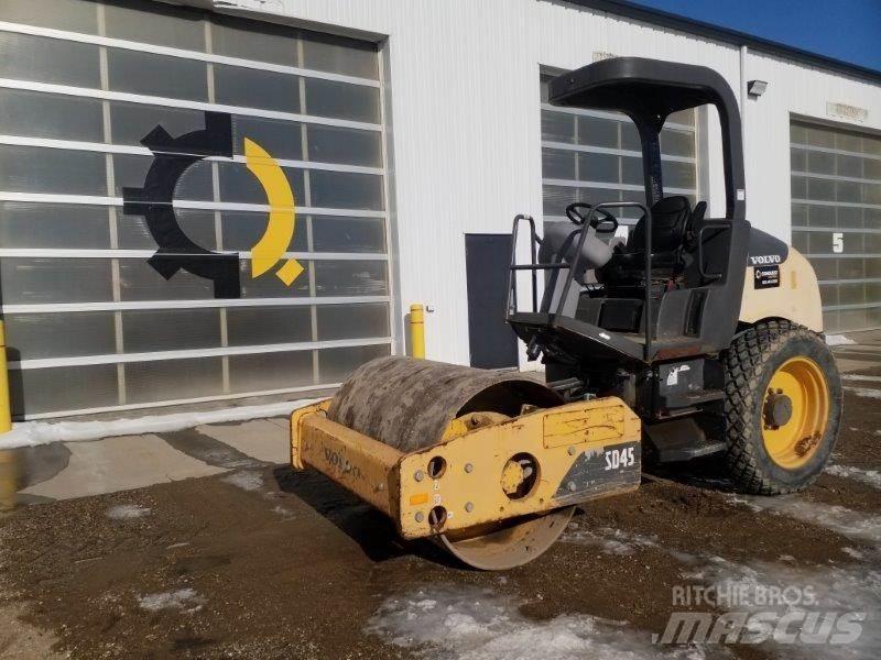 Volvo SD45 Single drum rollers