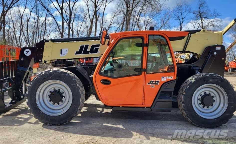 JLG 742 Telescopic handlers