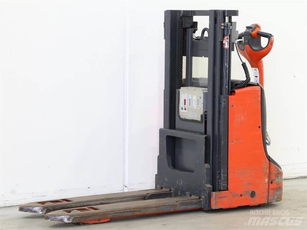 Linde D06/1160-00 Pedestrian stacker
