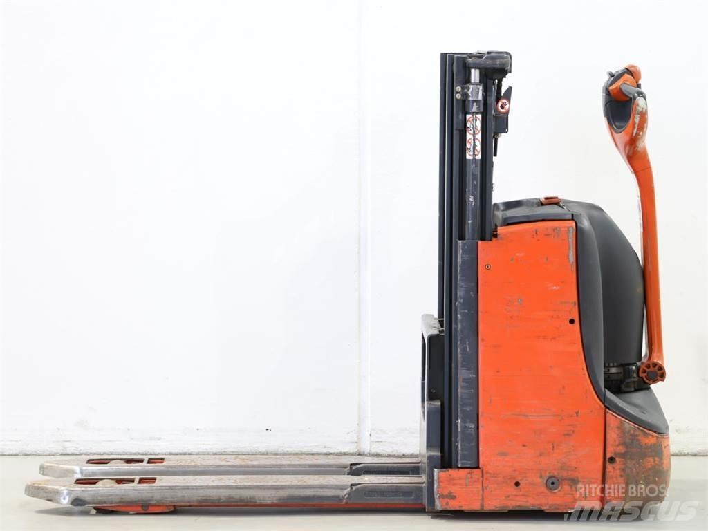 Linde D06/1160-00 Pedestrian stacker