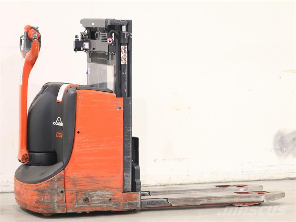 Linde D08/1160 Pedestrian stacker