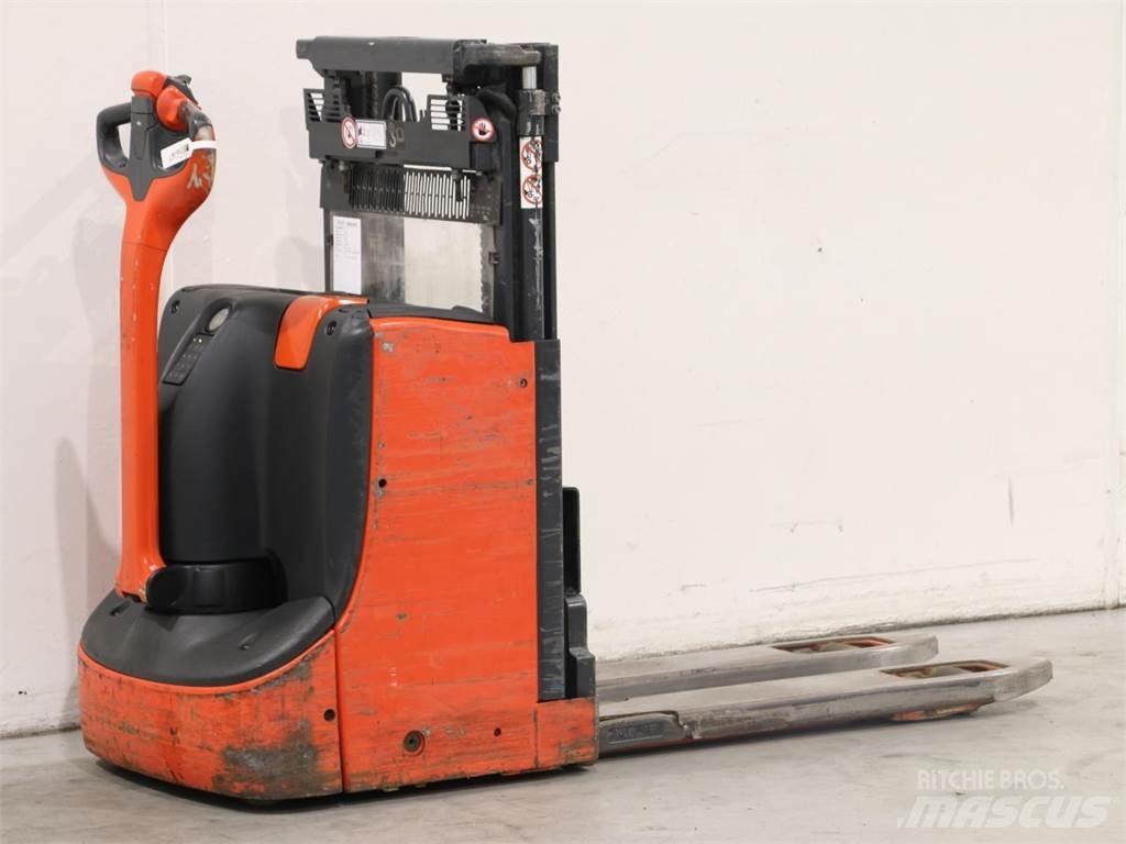 Linde D08/1160 Pedestrian stacker