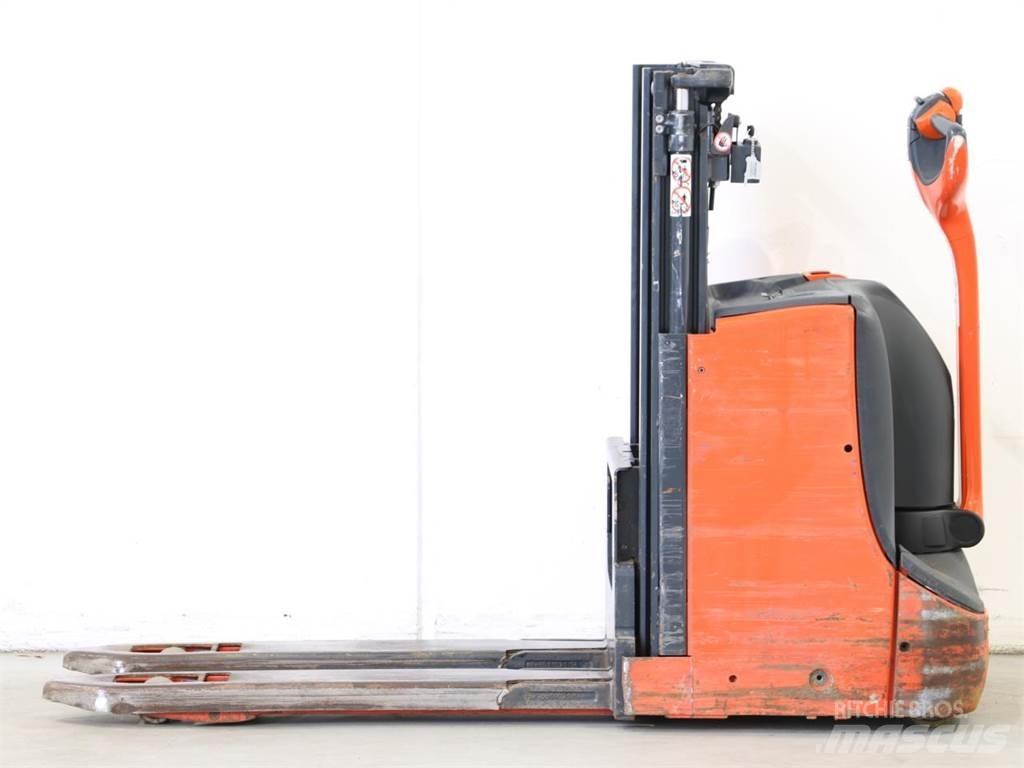 Linde D08/1160-00 Pedestrian stacker