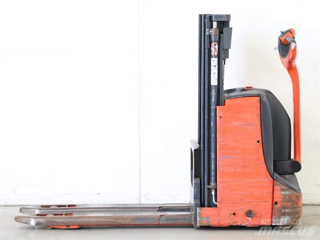 Linde D08/1160-00 Pedestrian stacker