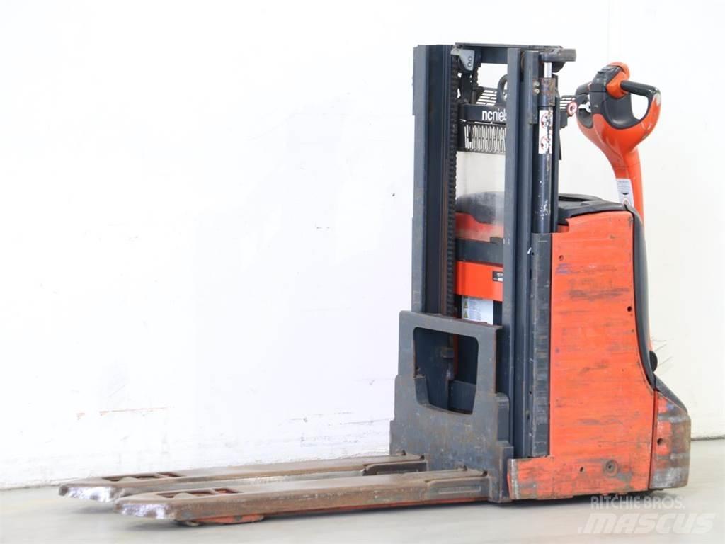 Linde D08/1160-00 Pedestrian stacker