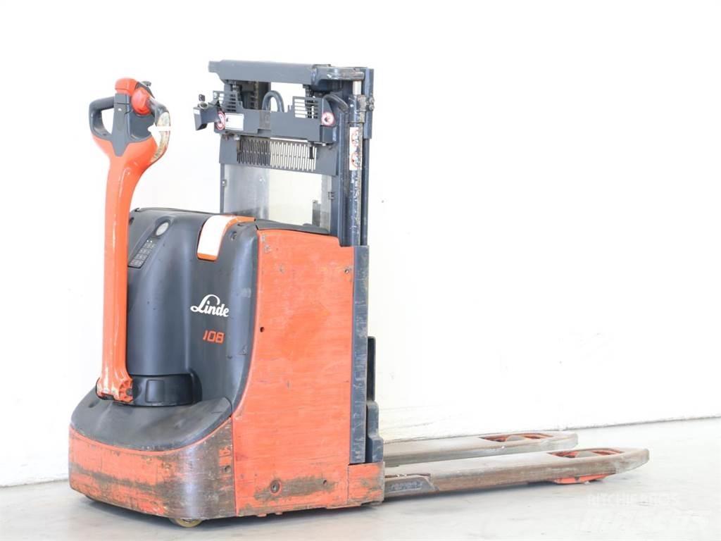 Linde D08/1160-00 Pedestrian stacker