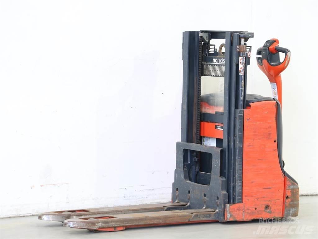 Linde D08/1160-01 Pedestrian stacker